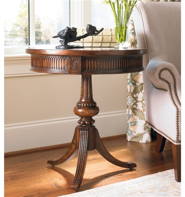 Hooker Furniture Round Pedestal Accent Table, 828