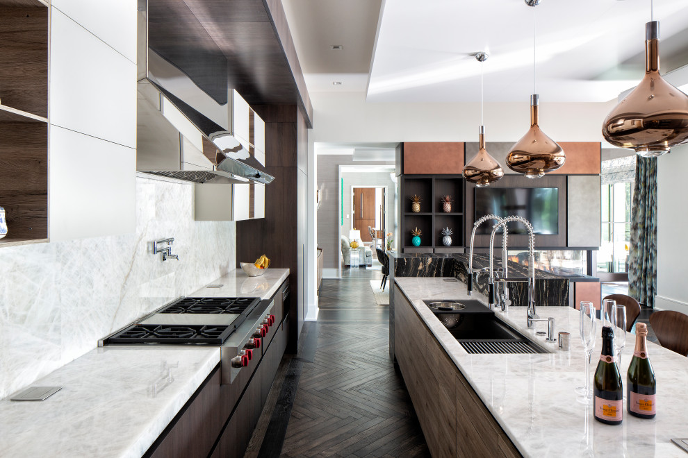 Inspiration for a contemporary kitchen in Minneapolis.