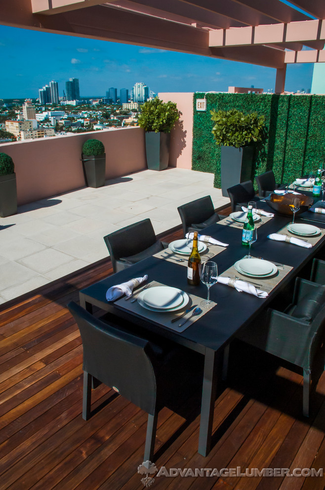 This is an example of a contemporary deck in Miami.