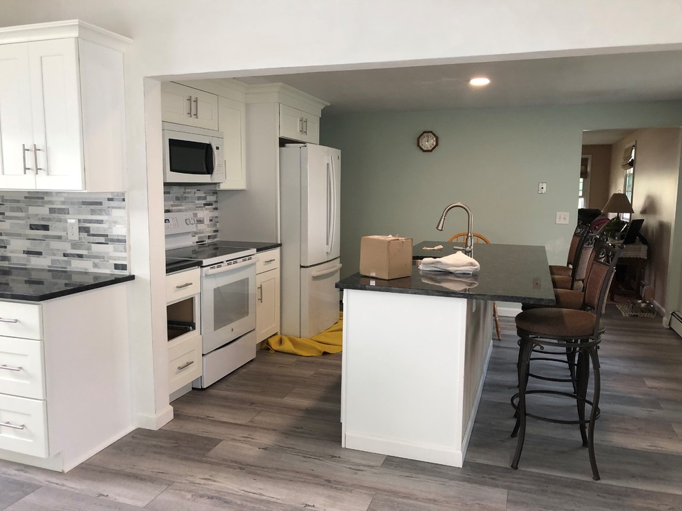 Inspiration for a transitional kitchen remodel in Providence