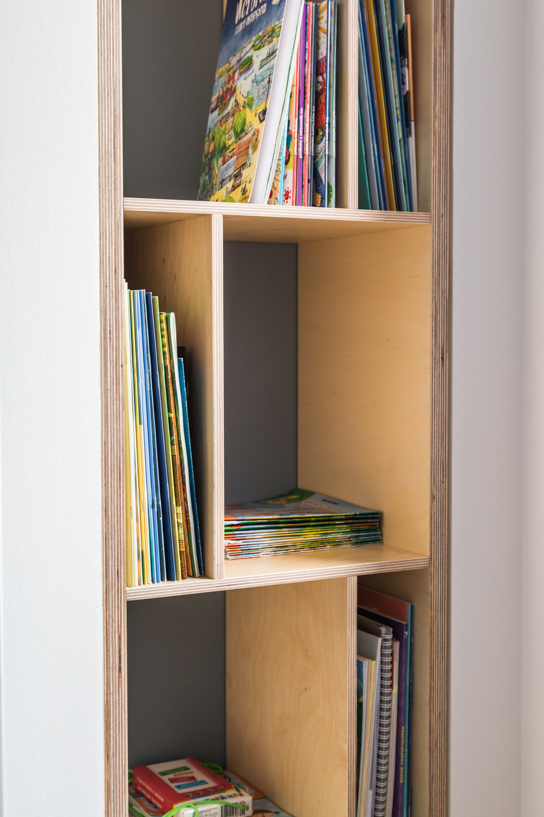 Стеллаж для книг