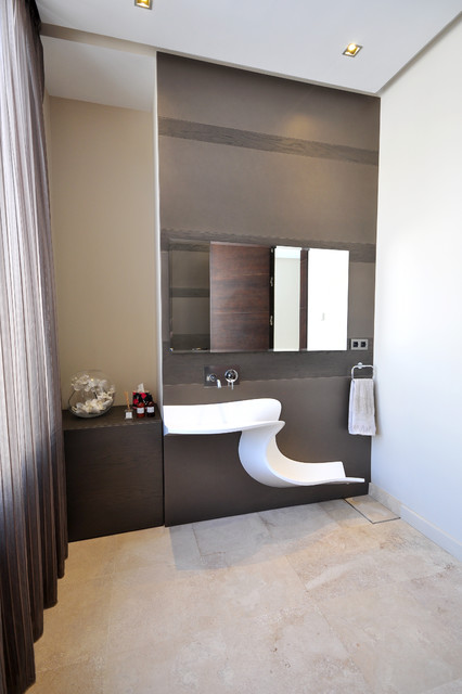 Villa Aquarius contemporary-badrum