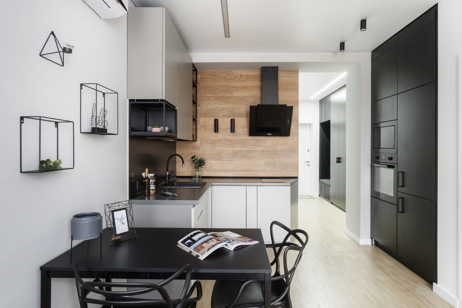 "Hello Smart". Элегантная Малютка.