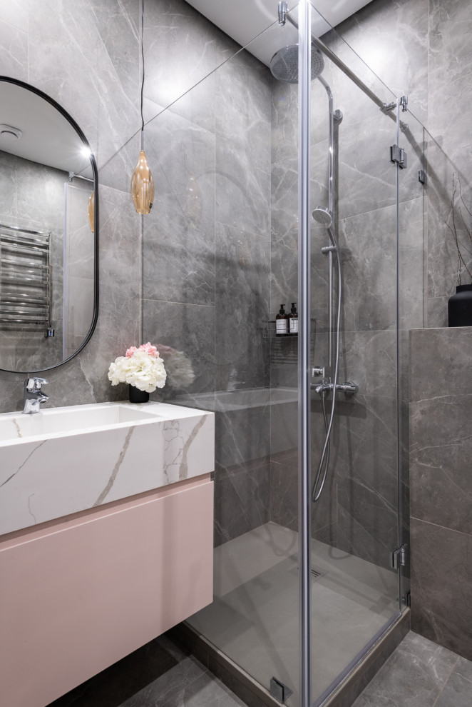 Журнал «Идеи Вашего Дома» назвал этот интерьер «обволакивающий уютом»