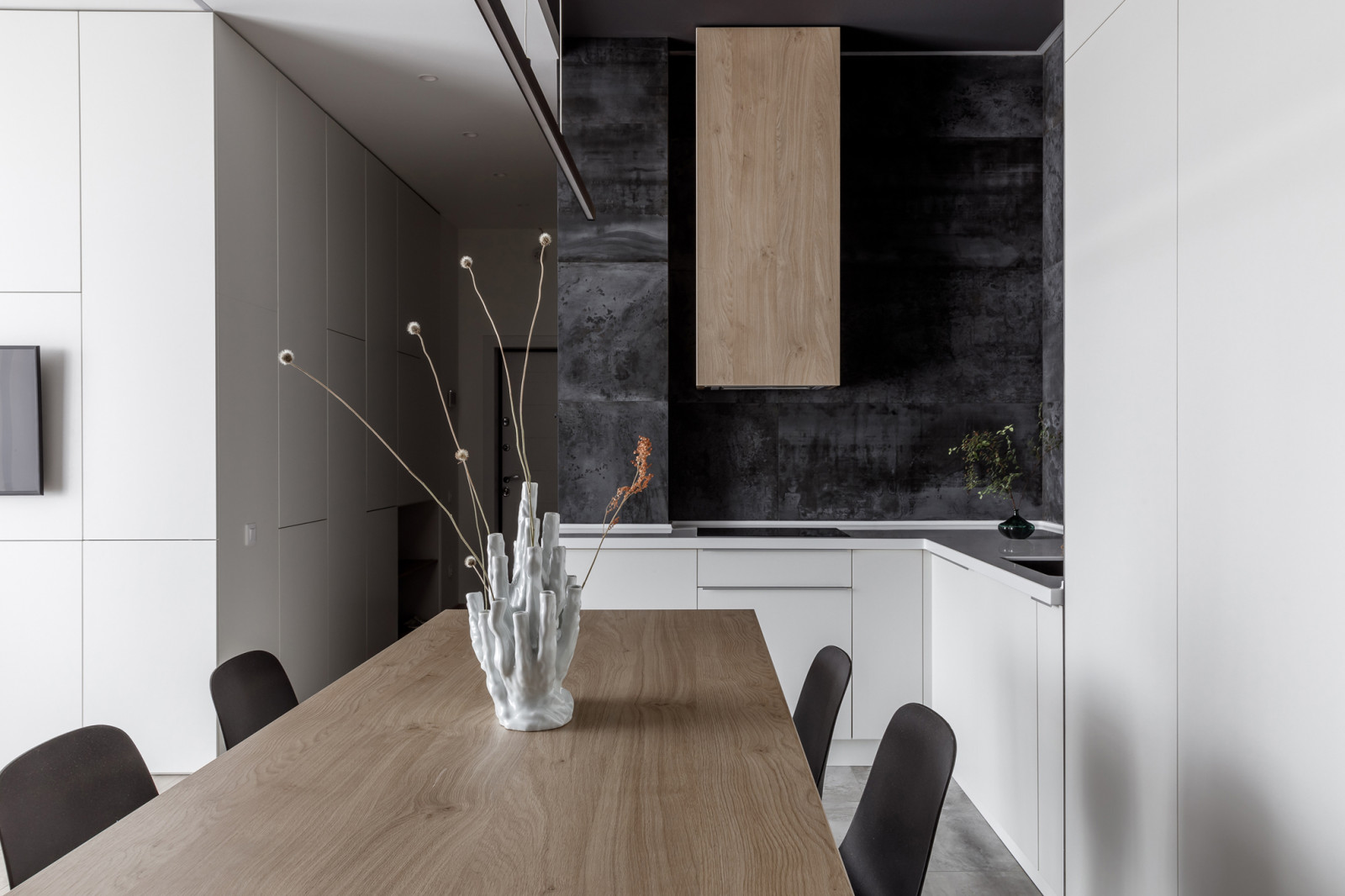 Эквилибриум (фото)