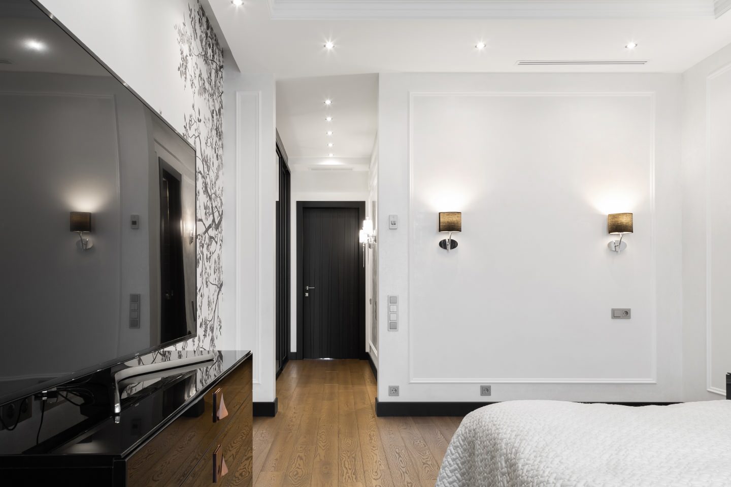 Тихвинская, 39