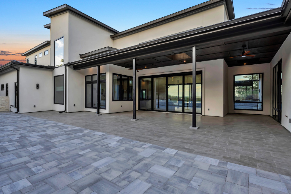 Seven Oaks Contemporary