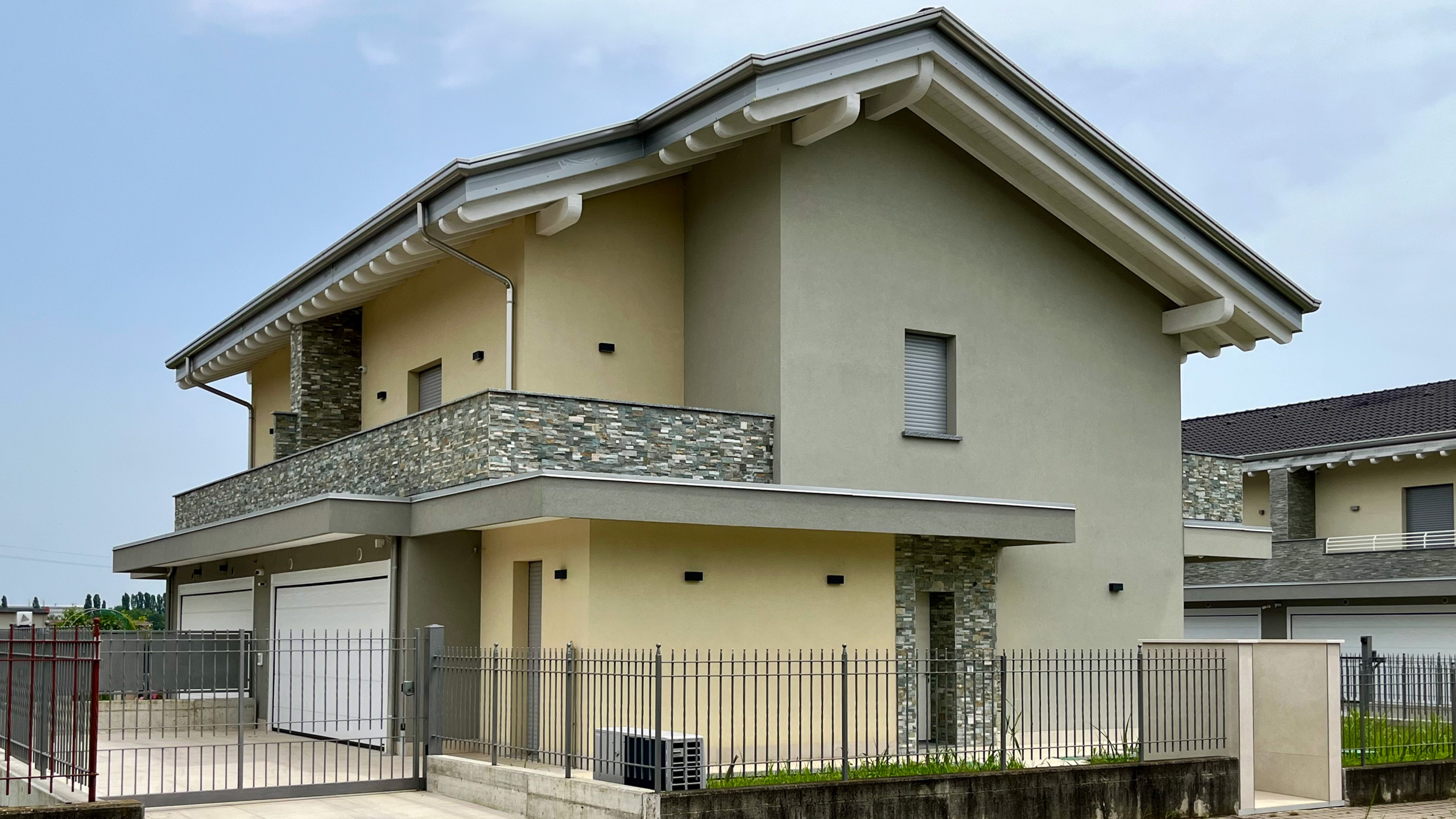 Villa in nuova costruzione | Paint modern design | 200 MQ