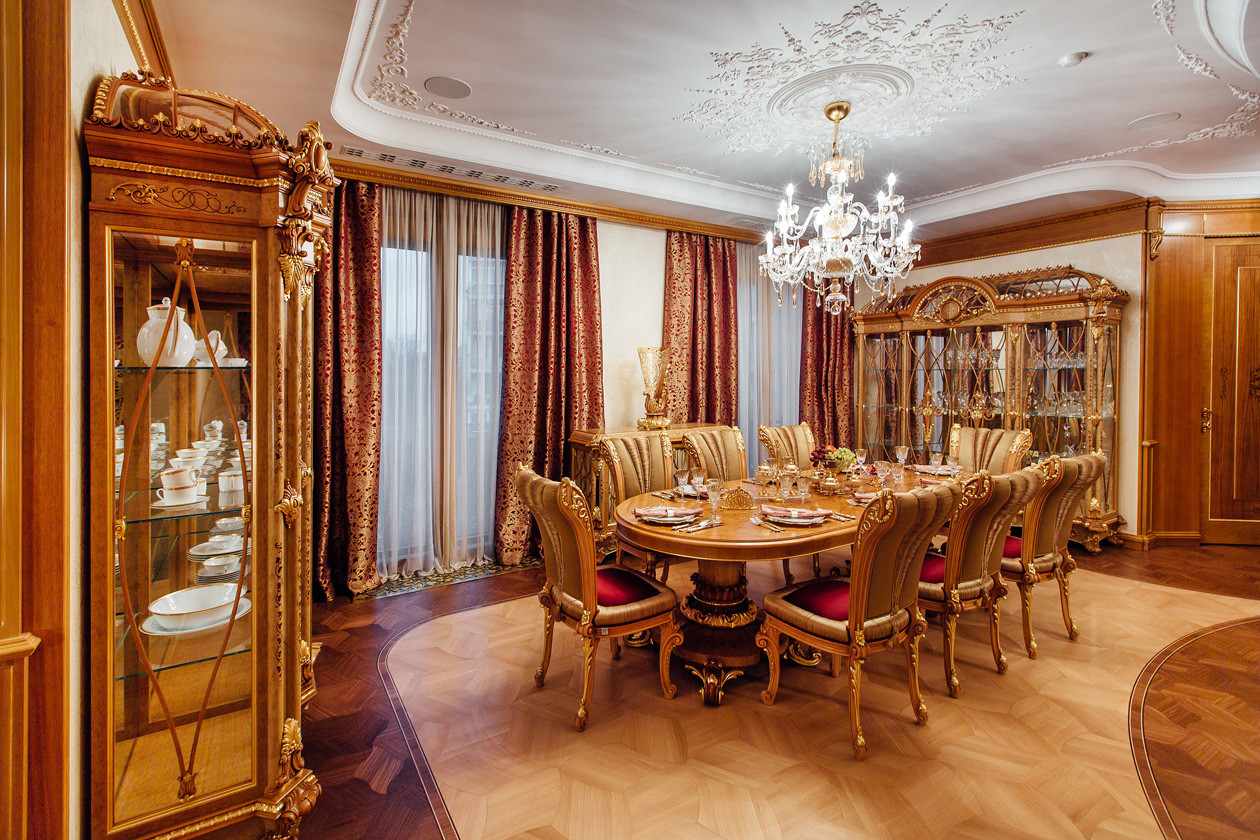 Текстильное оформление квартиры в Центре Москвы