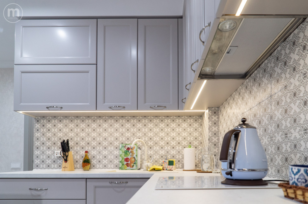 Серая кухня