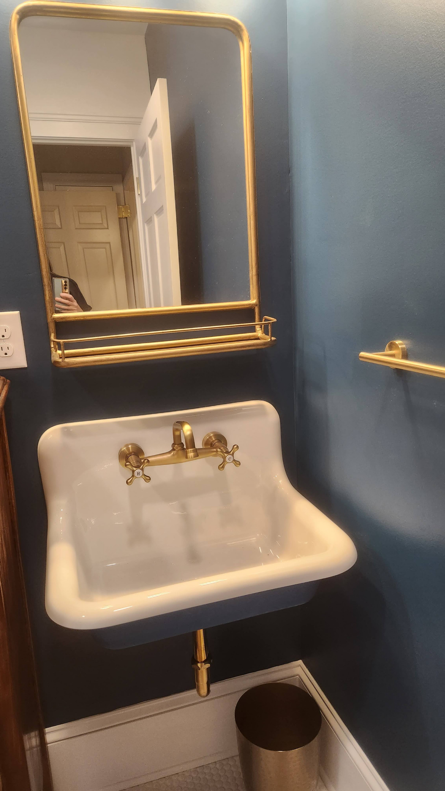 Lake Wheeler Kid's Bathroom