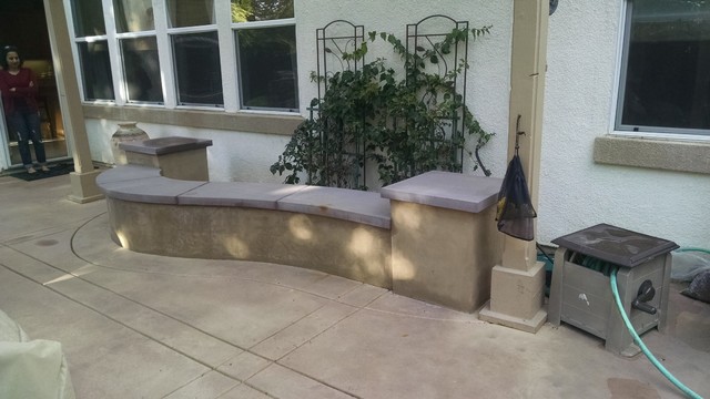 Structural Elements contemporary-garden