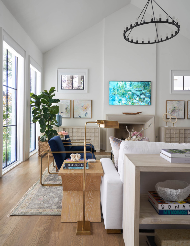 Home design - transitional home design idea in Dallas
