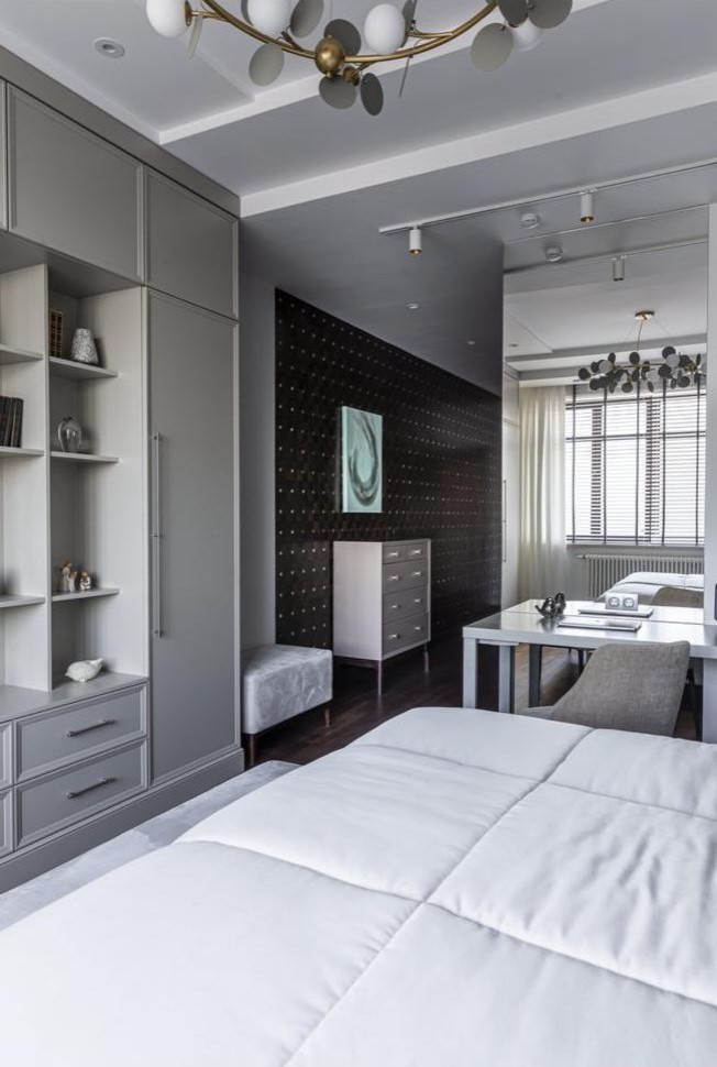 ЖК Континенталь. Интерьерные картины