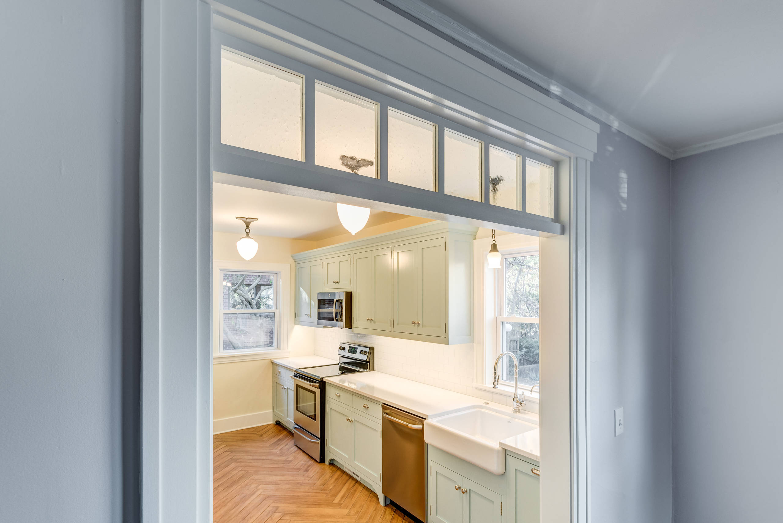 Vintage Craftsman Kitchen