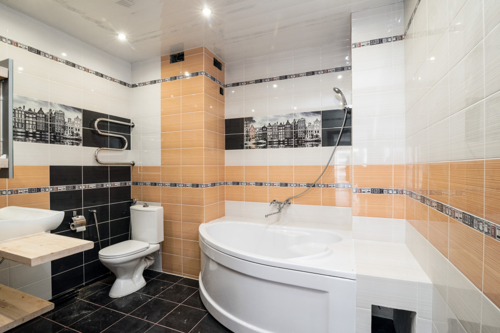 Immagine di una stanza da bagno padronale contemporanea di medie dimensioni con ante bianche e un lavabo