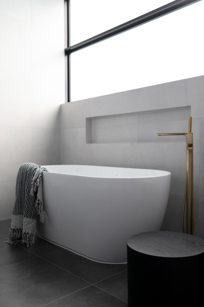 O'Connor II Residence Modern Bathroom Canberra Queanbeyan by