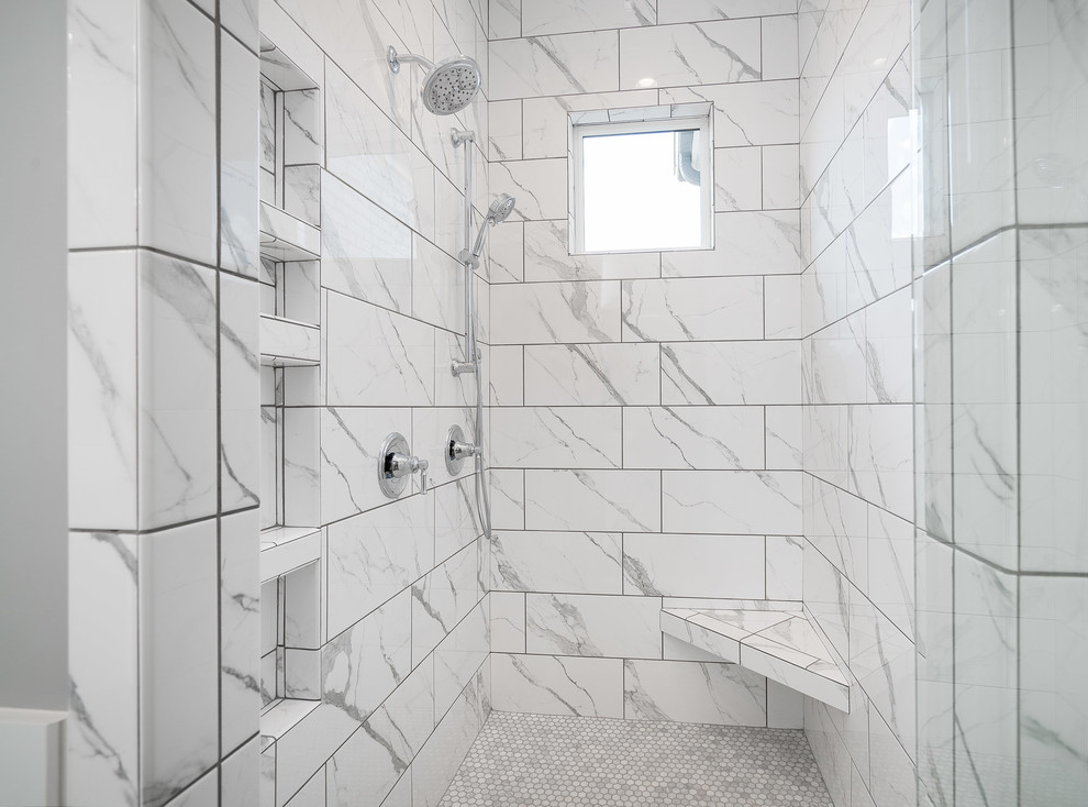 Exemple d'une salle de bain nature.