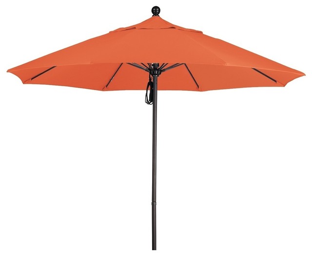 9-foot Sunbrella Fabric/ Aluminum Commercial Grade Umbrella