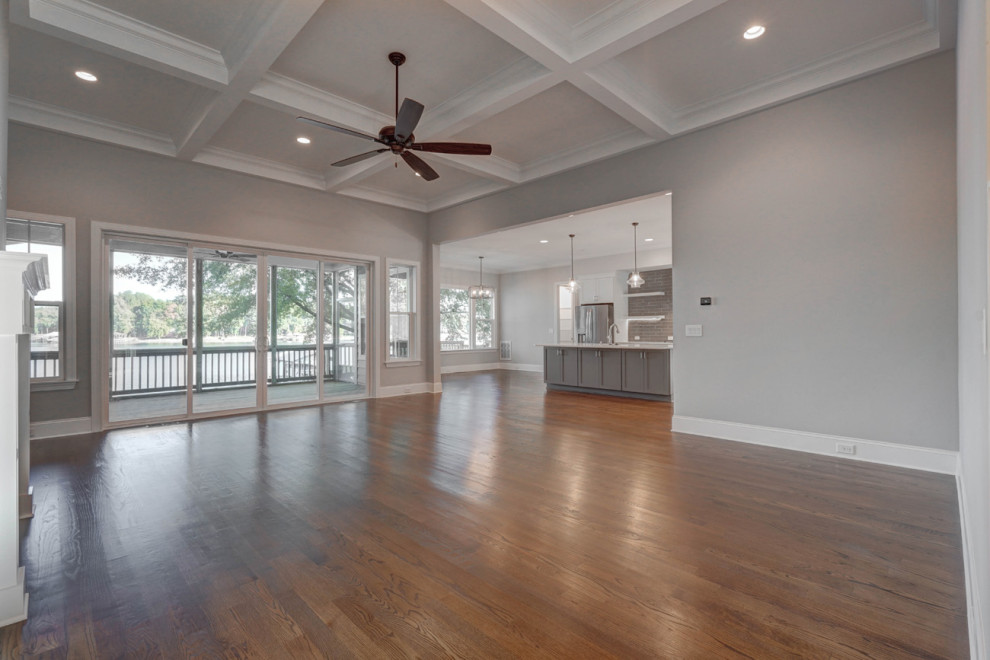 Home design - transitional home design idea in Charlotte