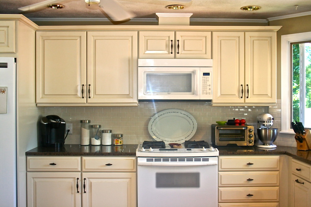 Johnston,RI Kitchen Remodel - Traditional - Kitchen ...