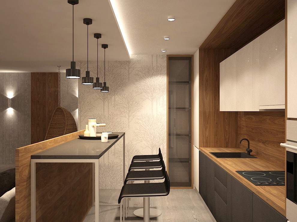 Черный, серый и дерево