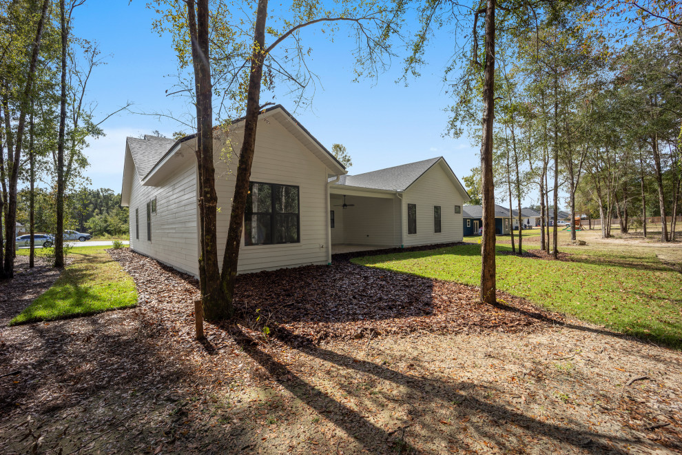 Custom Home - The Lynn Model 2,236 - High Springs, FL