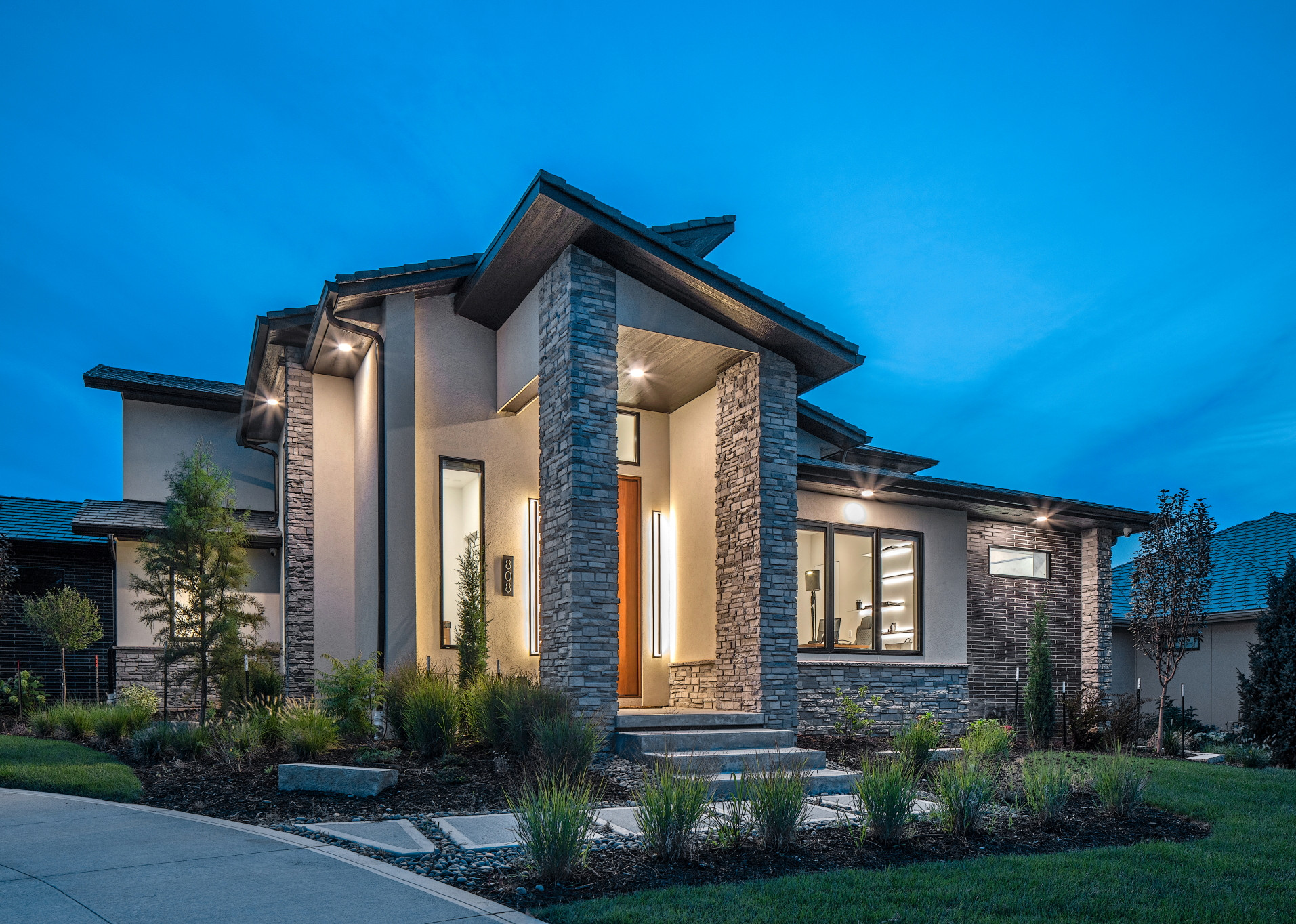 Contemporary Linden Estates