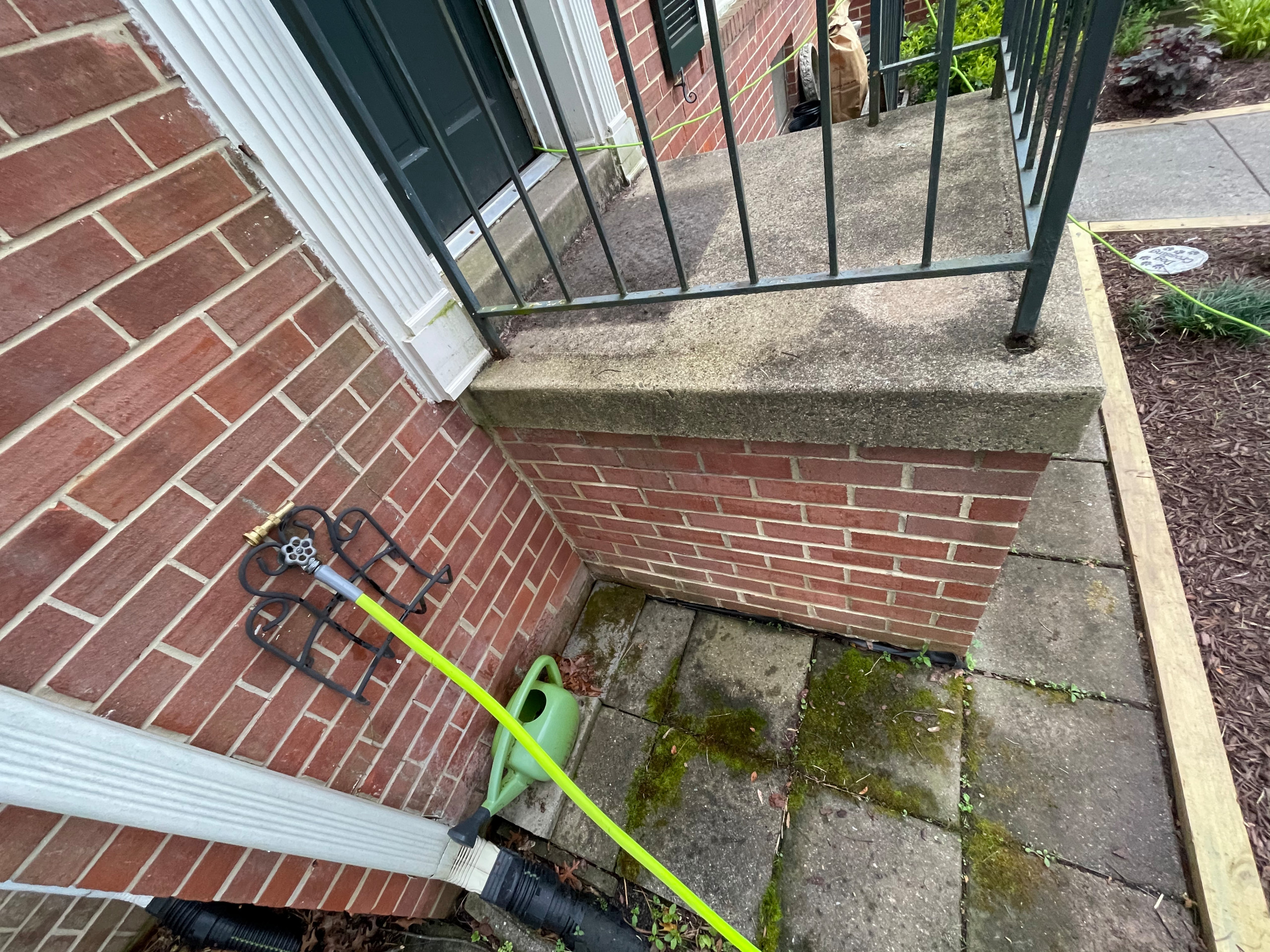 Townhouse powerwash