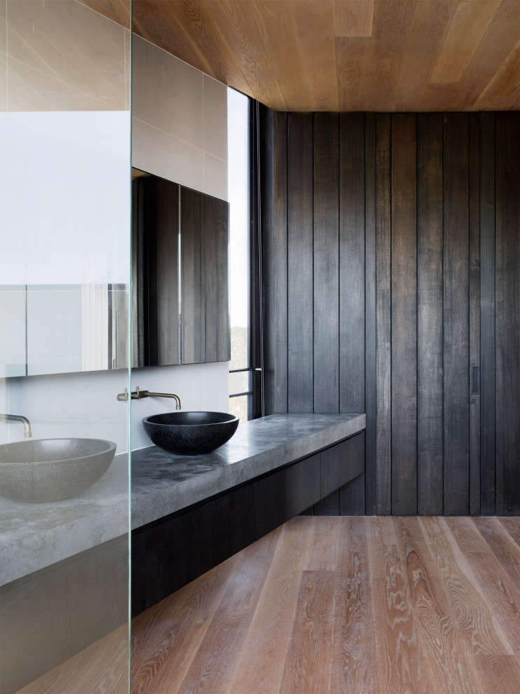 Inspiration for a contemporary bathroom in Geelong.