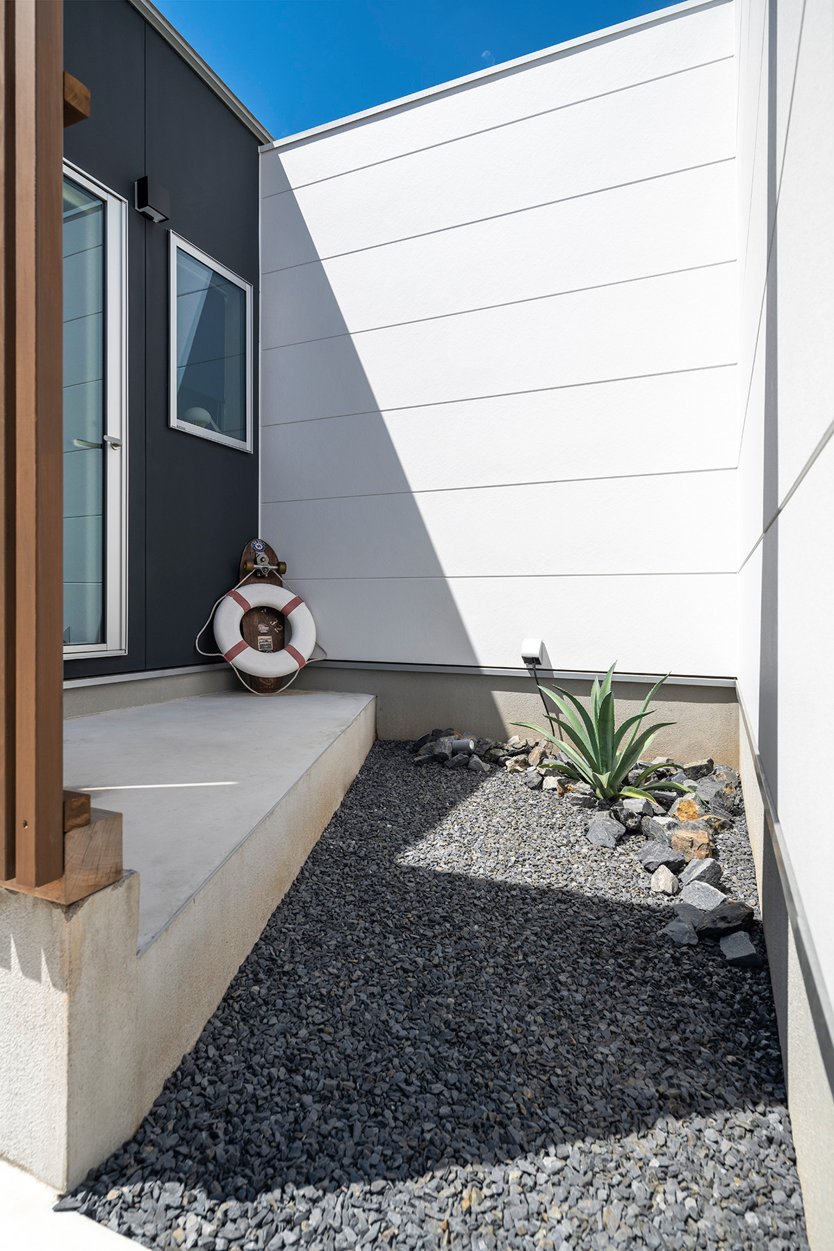 R House 32house 緩衝帯を持つ個室群住居