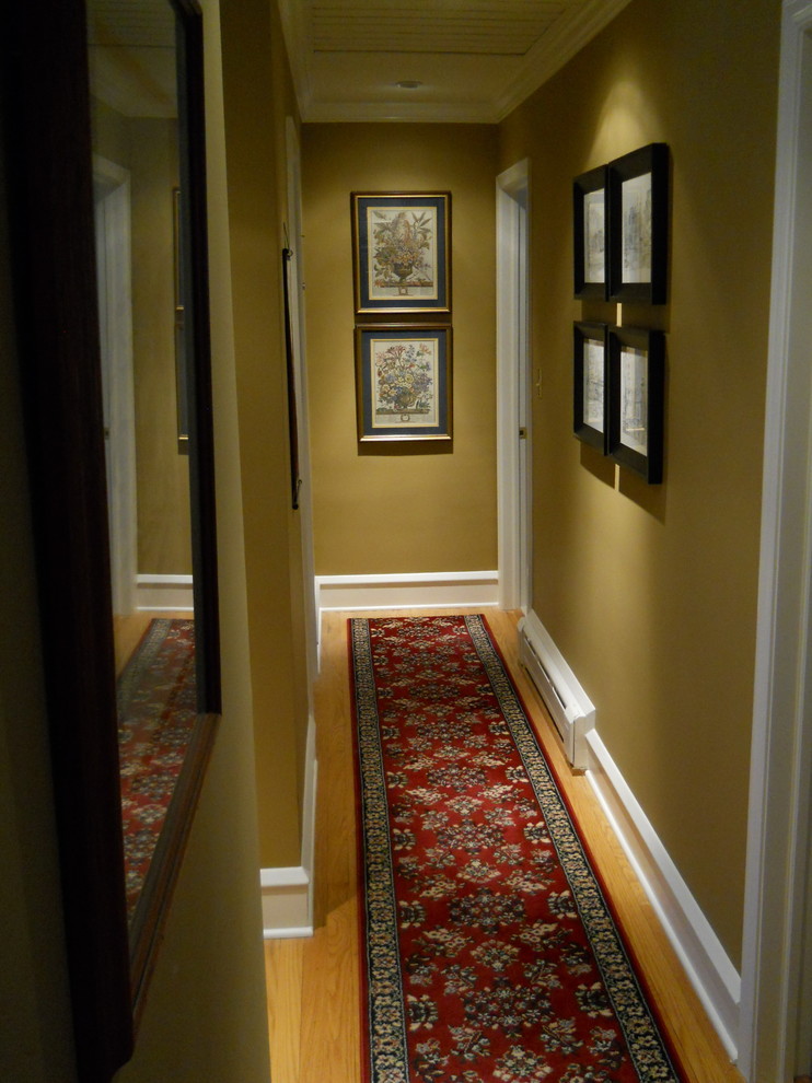 Traditional hallway in Philadelphia.