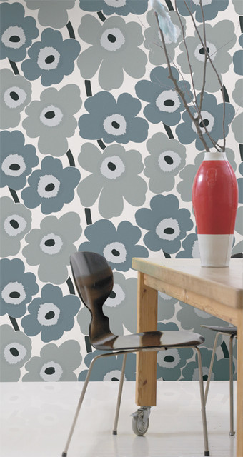Unikko Gray Wallpaper from Marimekko