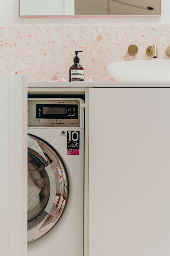 Photo of a scandinavian laundry room in Central Coast.