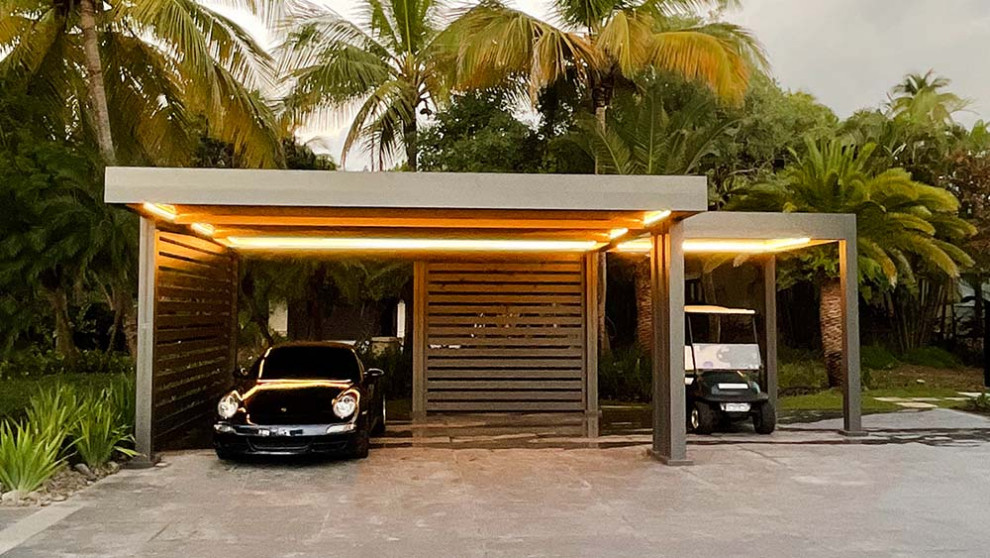 Mittelgroße Pergola im Innenhof mit Betonboden in Miami