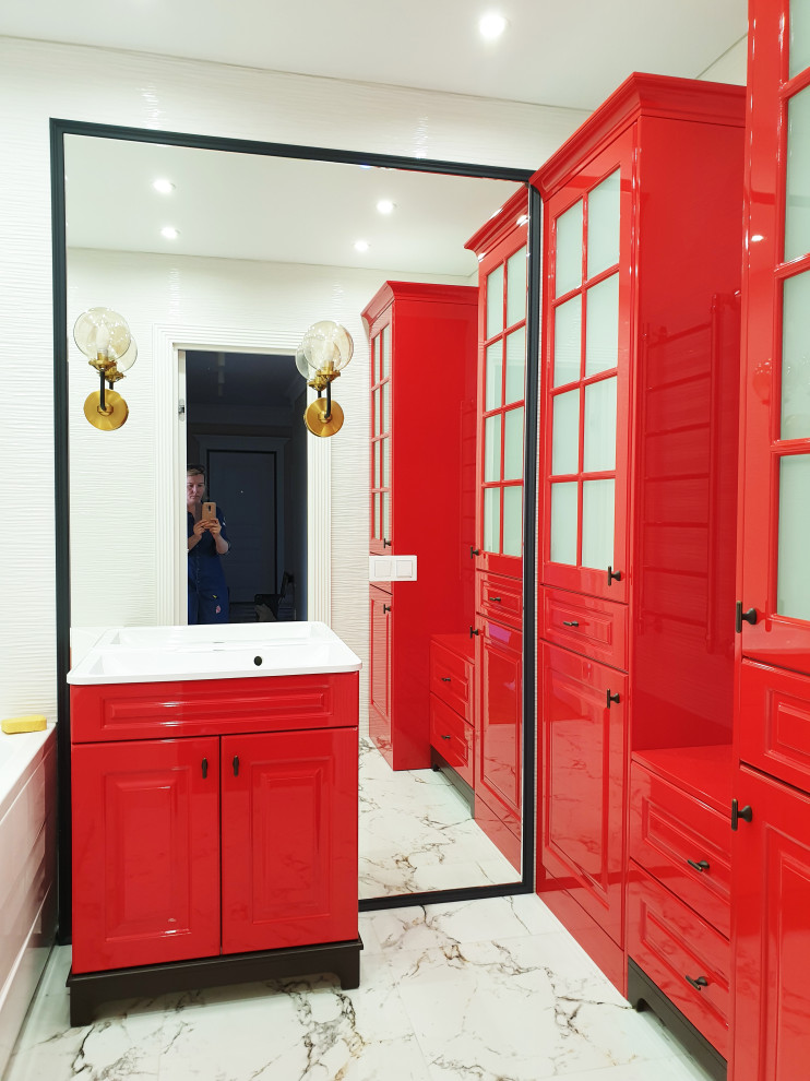 Небо. Ванная комната-яркое пробуждение.