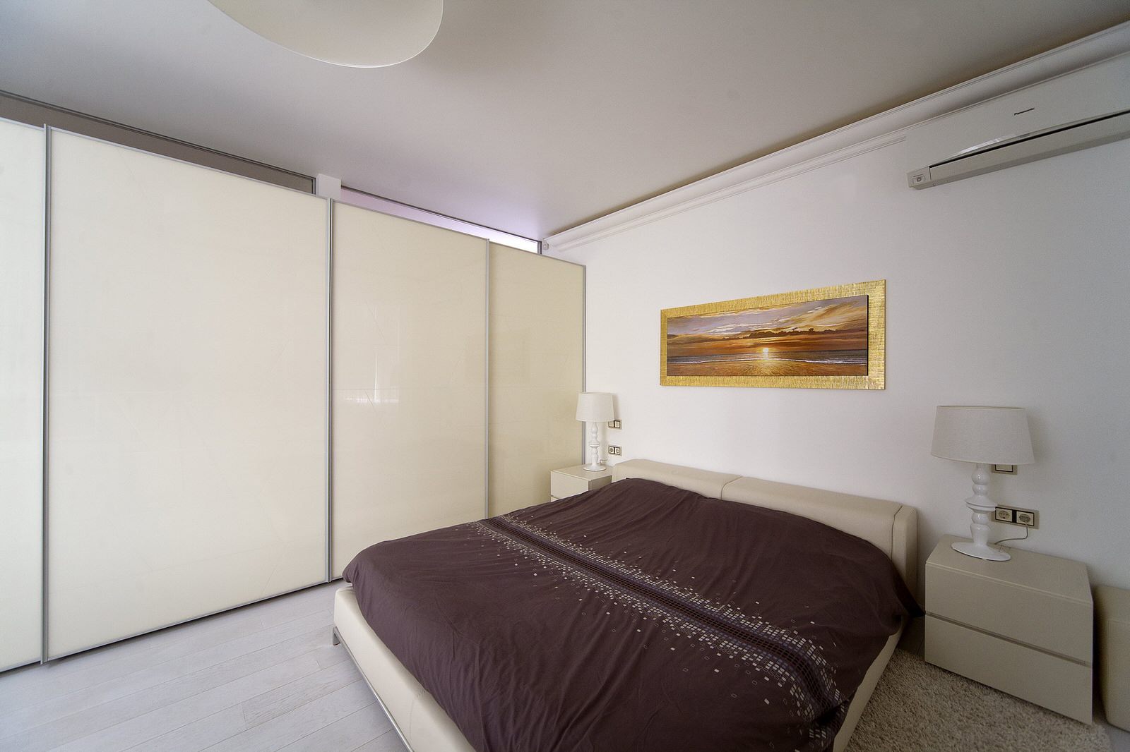 Жилая квартира. г. Полтава. "Роскошь с привкусом виски"