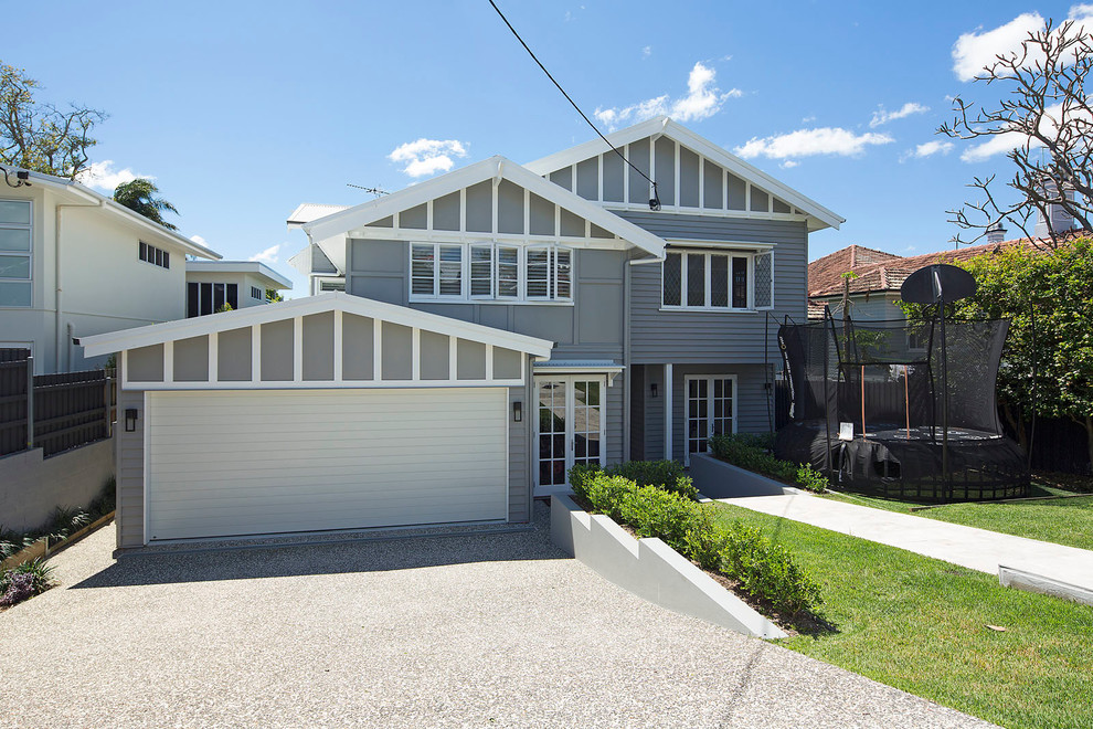 Photo of a contemporary exterior in Brisbane.
