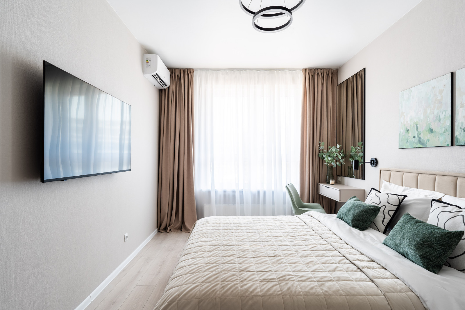 Аквилон Залив