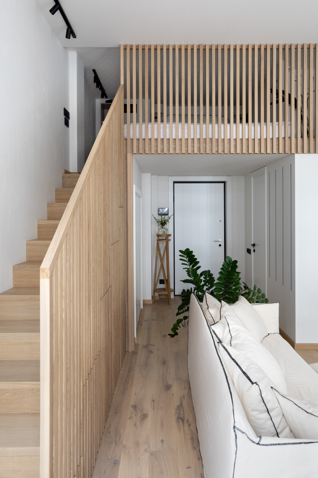 Студия с антресолью для The Village