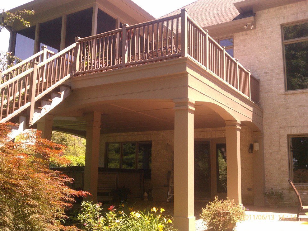 Inspiration for a transitional home design remodel in Indianapolis