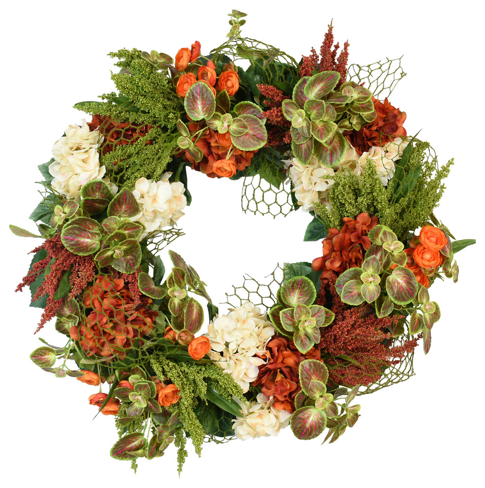 Hydrangea, Heather, and Ranunculus Wreath
