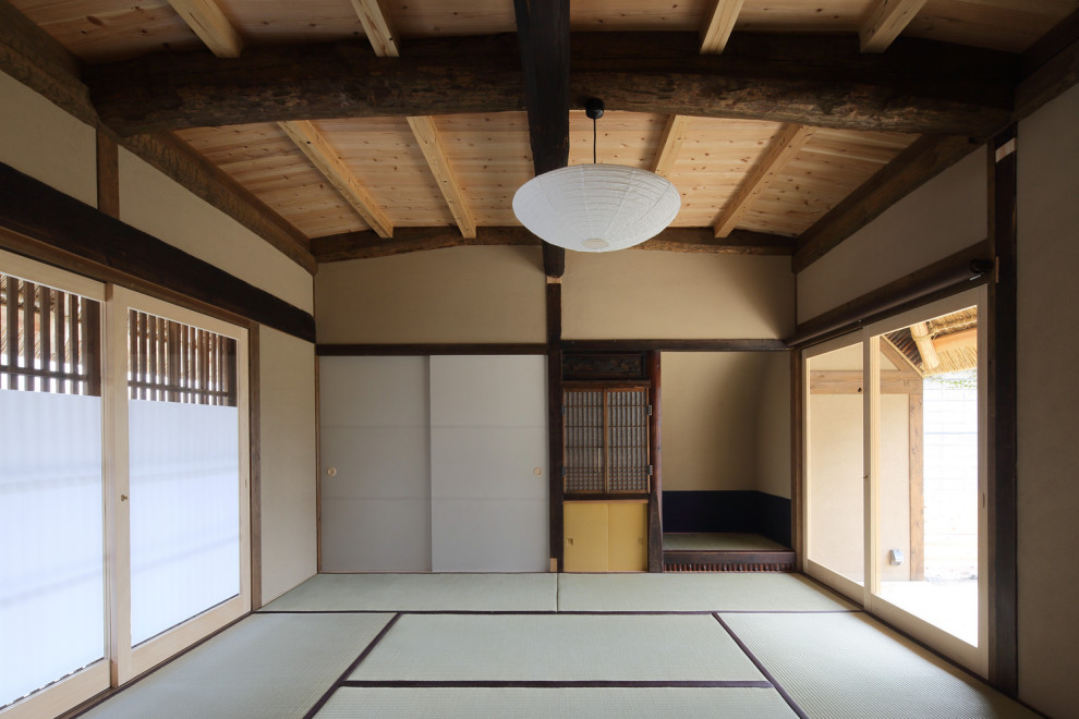 神戸にあるアジアンスタイルのおしゃれな寝室のレイアウト