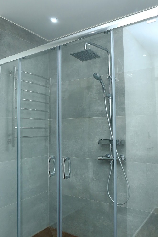 Душевая зона