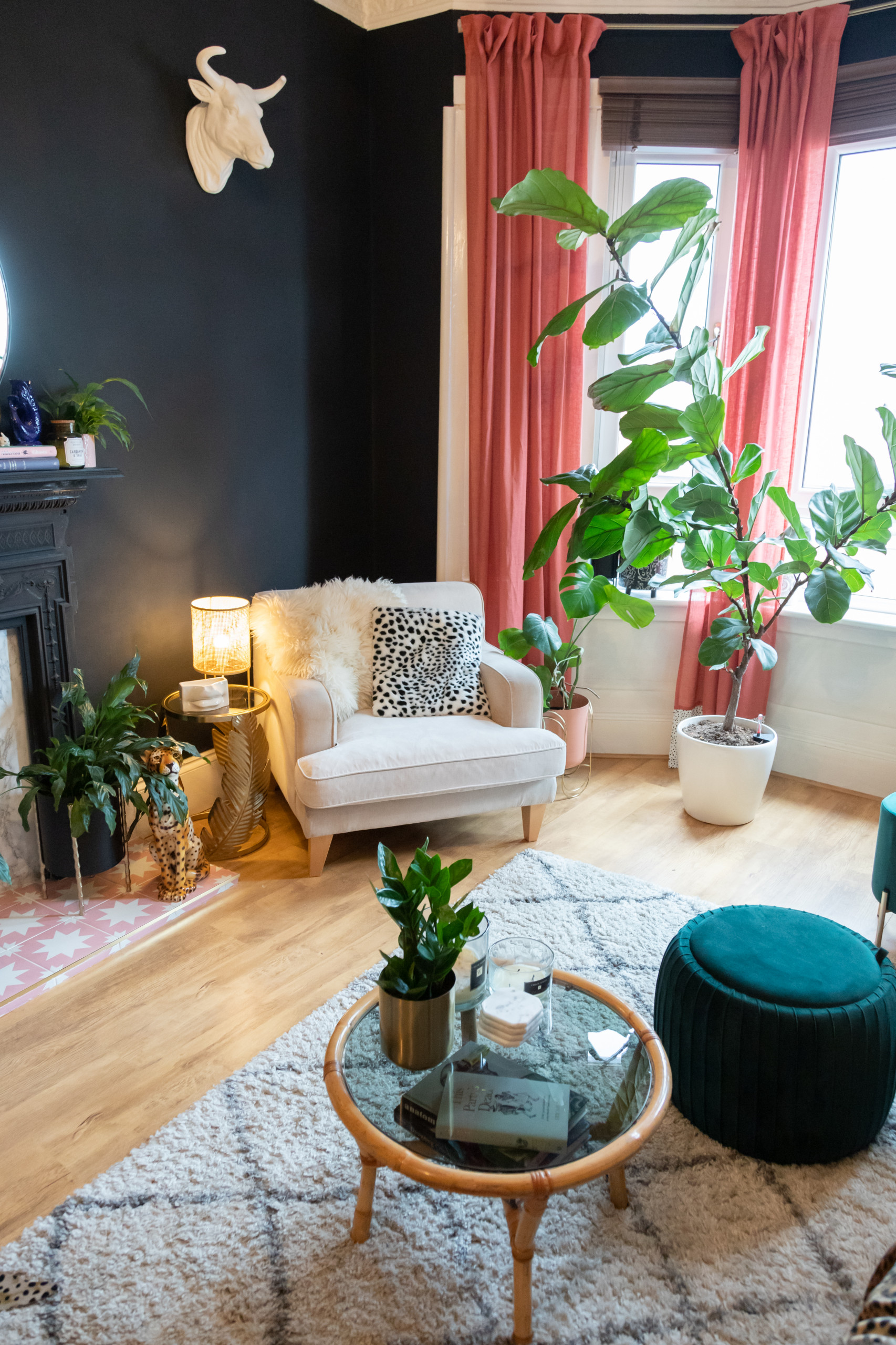 One bedroom tenement flat - Glasgow