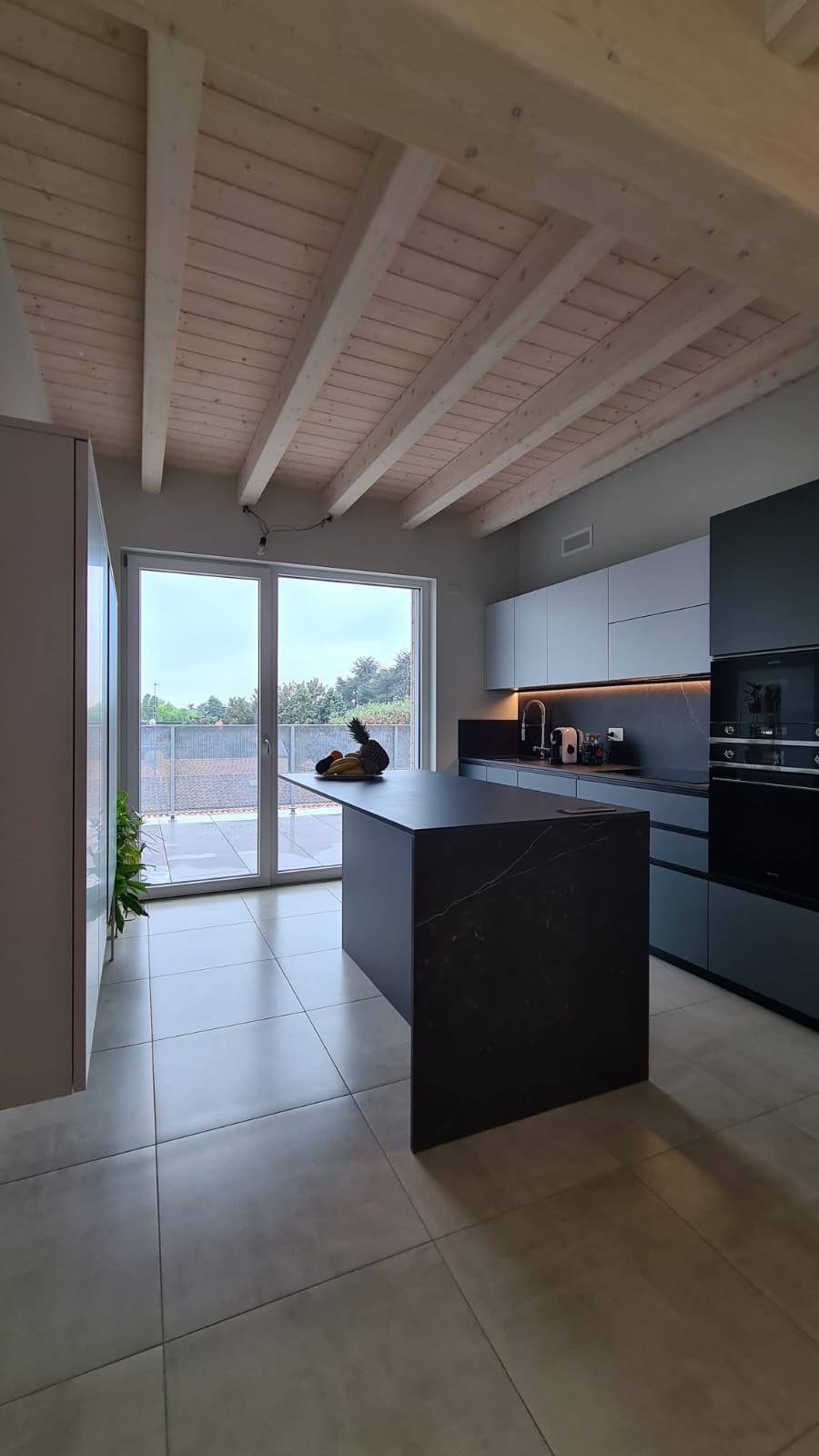 Attico con terrazzo | a Solaro (MI)
