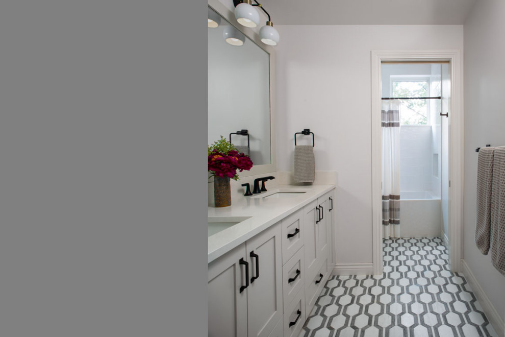 Home design - eclectic home design idea in Denver