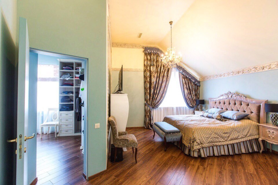 Классика в лиловых тонах