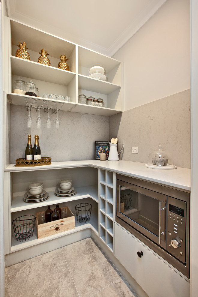 Design ideas for a transitional kitchen in Sydney.