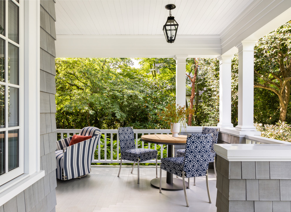 Inspiration for a traditional verandah in Seattle.